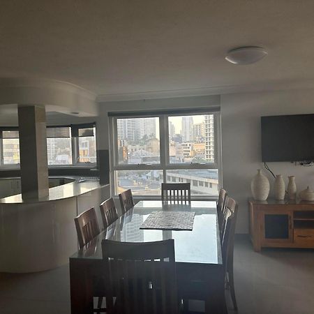 Zenith Ocean Front Apartments Gold Coast Exterior foto