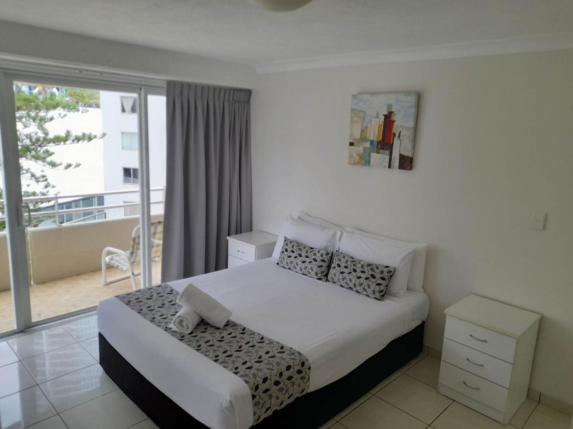 Zenith Ocean Front Apartments Gold Coast Exterior foto