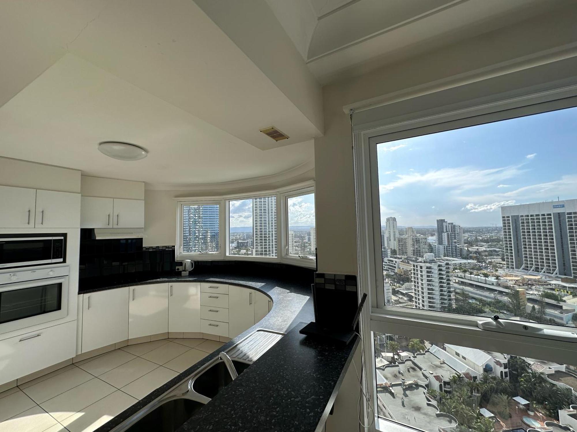 Zenith Ocean Front Apartments Gold Coast Exterior foto
